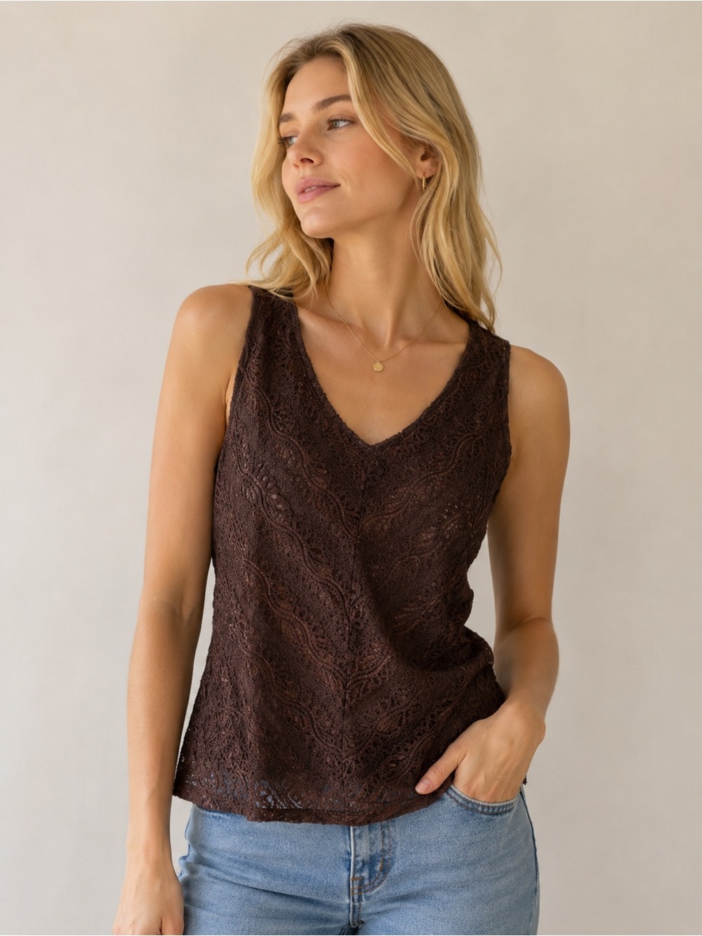 Emma James brown lace sleeveless blouse size L